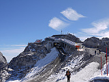Blick vom Dachsteingletscher auf die Bergstation