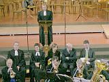 Liturgen und Ehrengäste - stehend Friedemann
Schmidt-Eggert, der Leitende Obmann des EPiD
